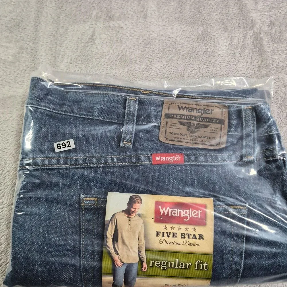 Wrangler Five Star Premium Jeans Mens 46x30 Blue Med Wash Regular Straight Denim